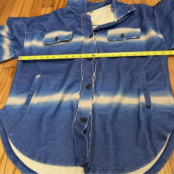 Free People Oversized Blue Printed Ruby Jacket Shacket Size Small - Picture 6 of 6